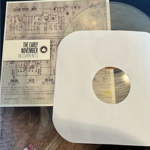 The early November vinyl
